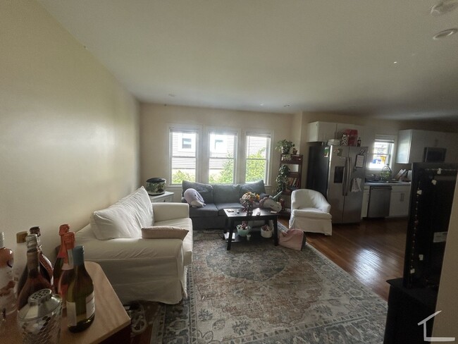 45 Matchett St