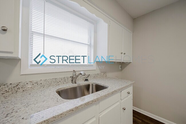 Photo - 4409 Forrest Rd