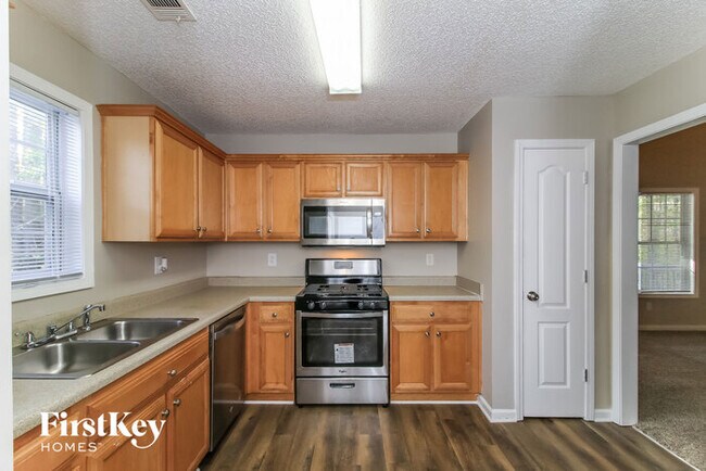 Photo - 531 Judith Court.