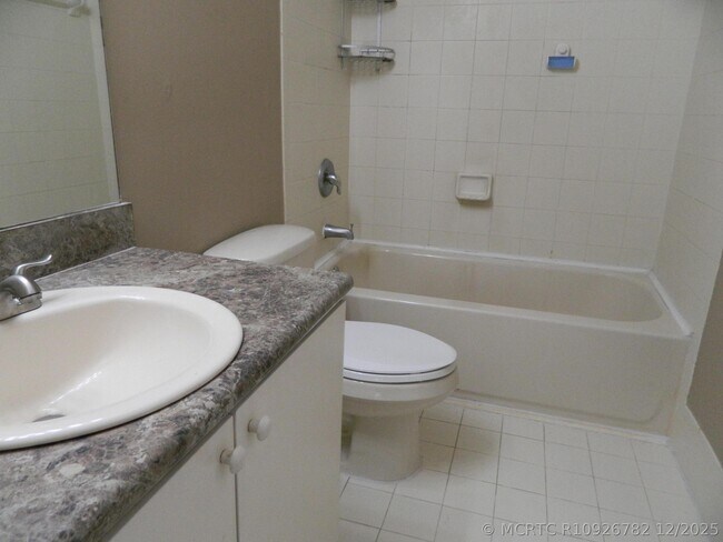 Building Photo - 3305 Shoma Dr Unit 304