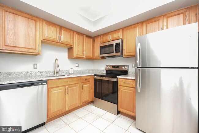 Photo - 8853 Teakwood Ct