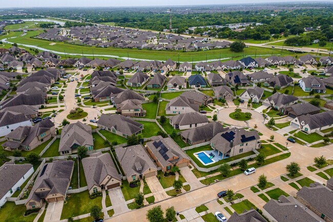 Photo - 2116 Blackhawk Ridge Ln