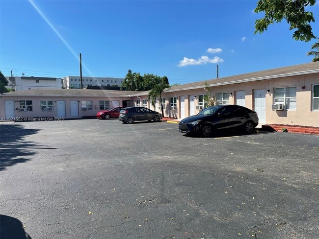 Photo - 1450 SW 6th St Unit 1