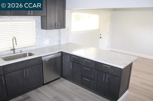 Photo - 2680 Appian Way