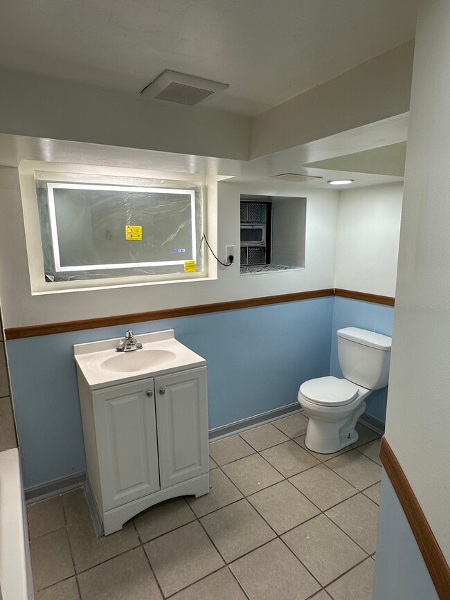 Photo - 5254 S Sacramento Ave