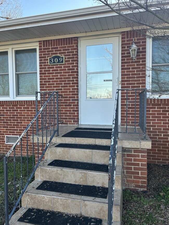 309 S Union Ave