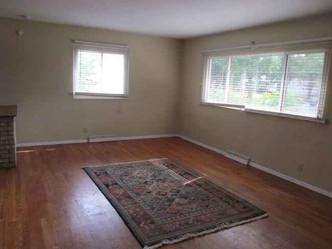 Photo - Cute Edison Park home close to Notre Dame!