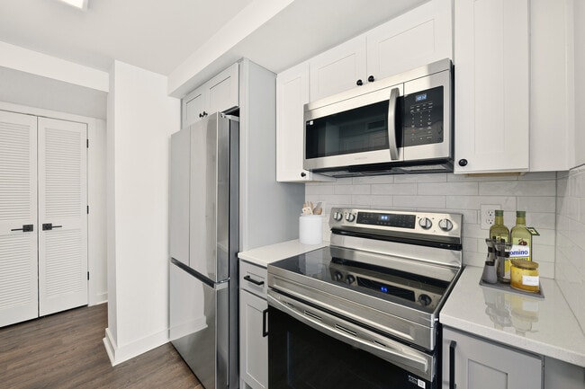 Photo - Cortland at McLean