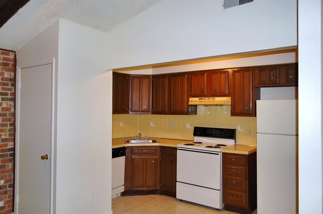 Photo - Wynterbrooke Apartments