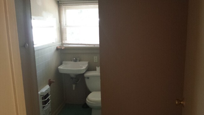Photo - Weekly-1517 Avenue D Unit 1517 A Down