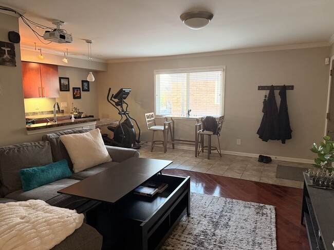 Photo - 155 Virginia Ave Unidad 204