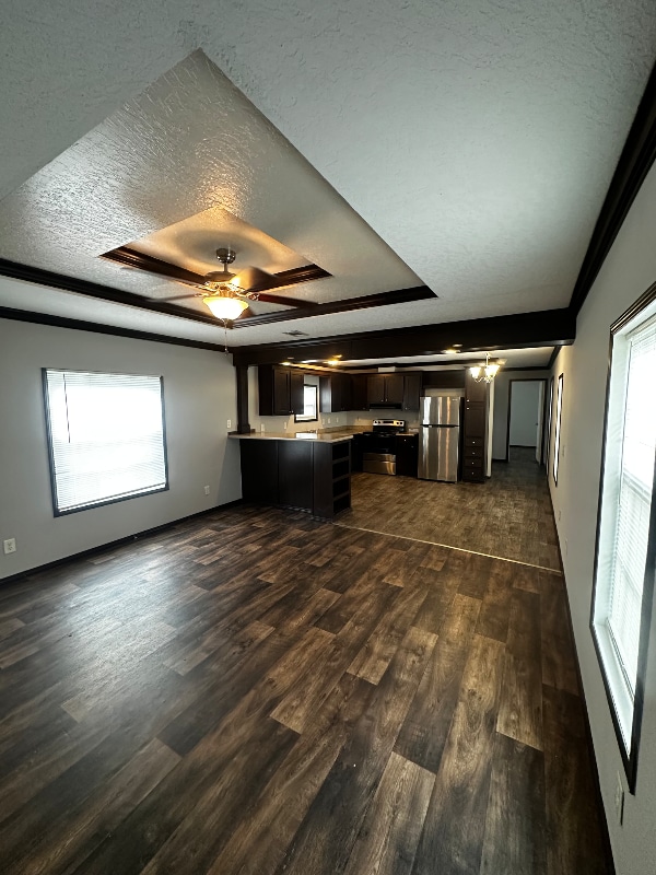 Building Photo - 9477 Lansdowne Rd Rental
