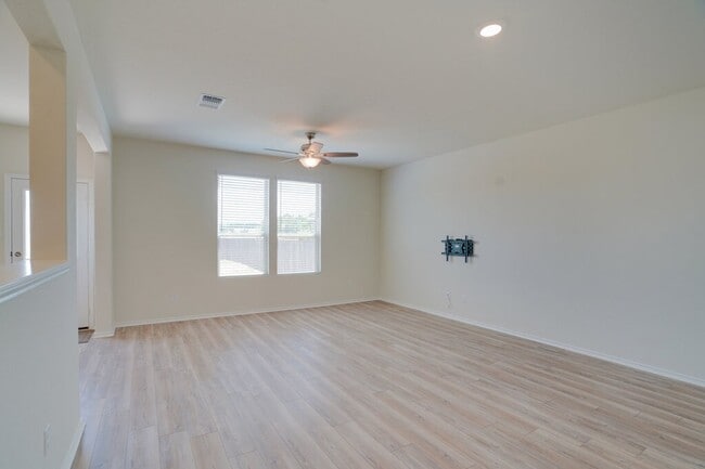 Photo - 1109 Paradise Cyn Dr