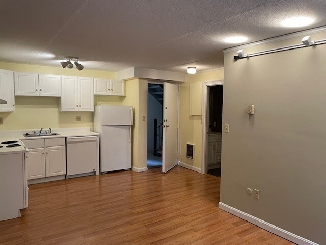Photo - 1699 Cambridge St Apartments Unit 21