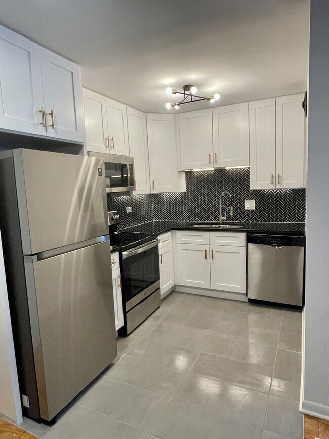 Photo - 720 Washington