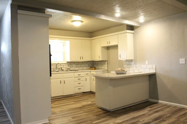 Photo - Steller 3 bed 3 bath home for rent!!!