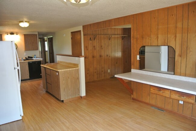 Photo - 1705 Buckhorn Rd