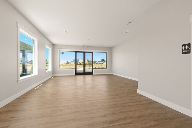 Photo - Stonecrest South Condominiums 101/201 Unidad Suite 101