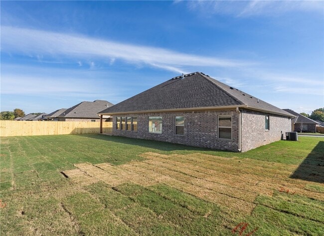 Photo - 87 N Banner Ave