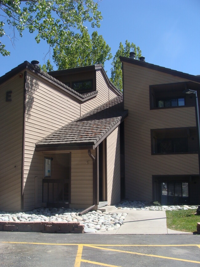Photo - 1050 W Beaver Creek Blvd