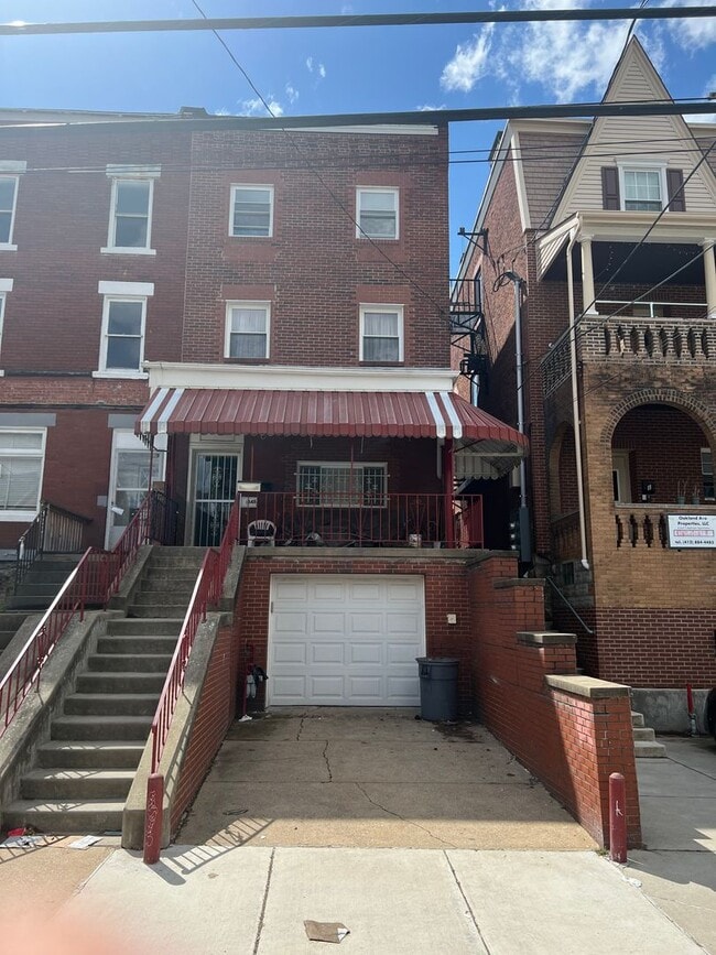 Building Photo - 348 Oakland Ave Unit 348 oakland ave  #2