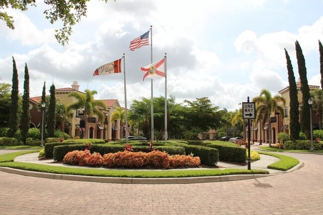 Building Photo - 20241 Estero Gardens Cir Unit 102