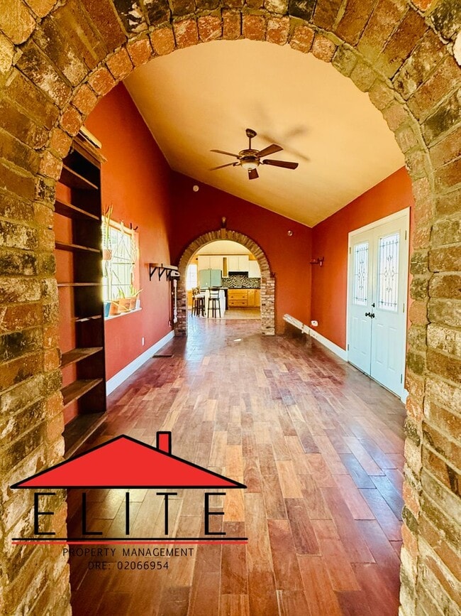 Photo - AVAILABLE NOW!!