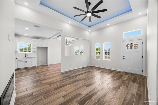 Photo - 14 Nominee St