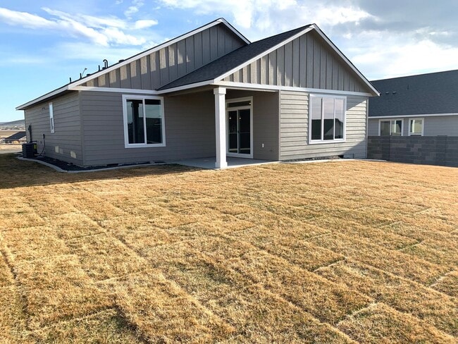 Photo - Tanninen New Construction 3 Bedroom 2 Bath off Dallas Rd