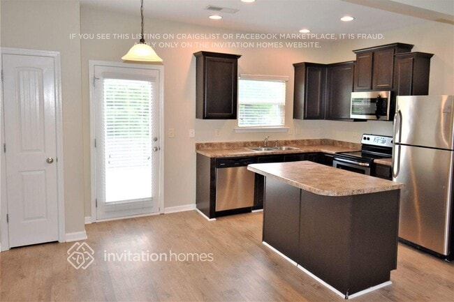 Photo - 302 Rippling Dr