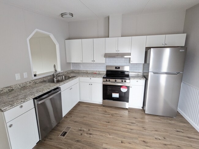 Photo - 329 Pine Hills Rd