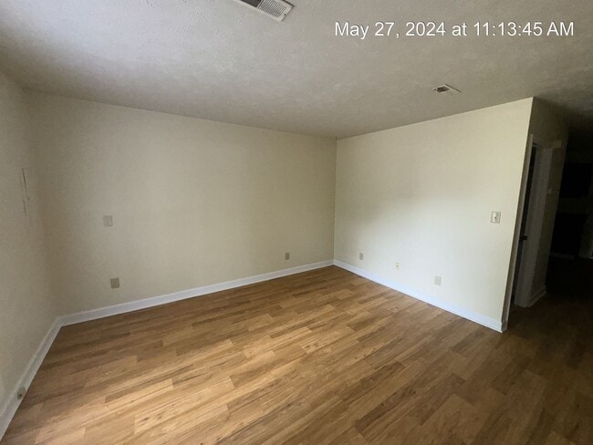 Building Photo - 5876 Aftonshire Dr Rental