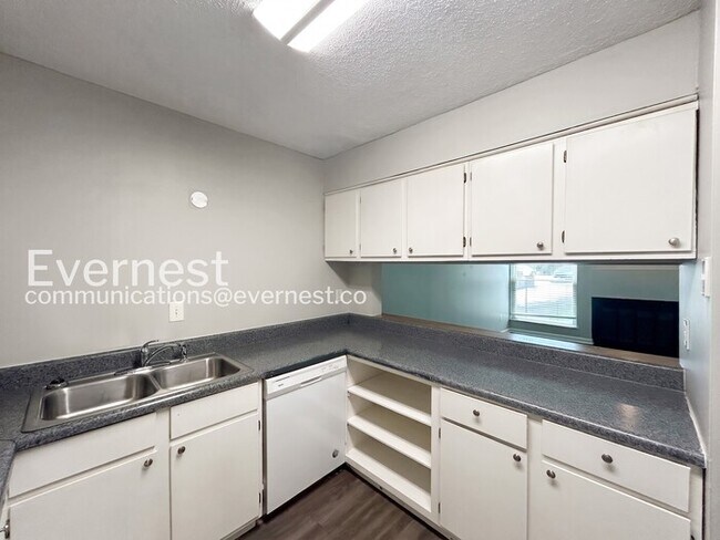 3101 Rising Sun Rd