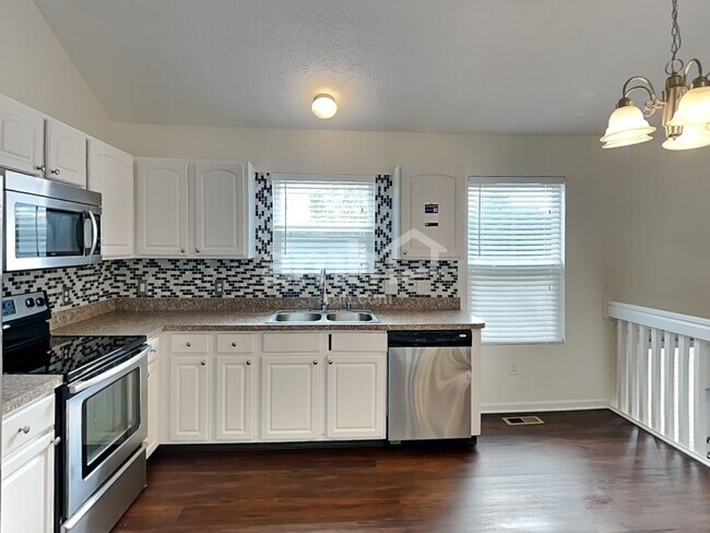 Photo - 5840 Mattox Cir