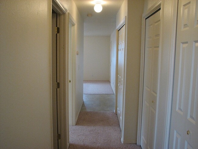 Photo - 875 N 3rd E St Unit 3D
