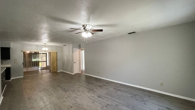 Photo - 253 W Lake Ina Dr