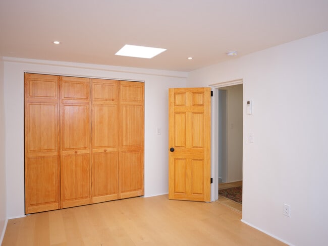 Photo - 731 Montez Pl