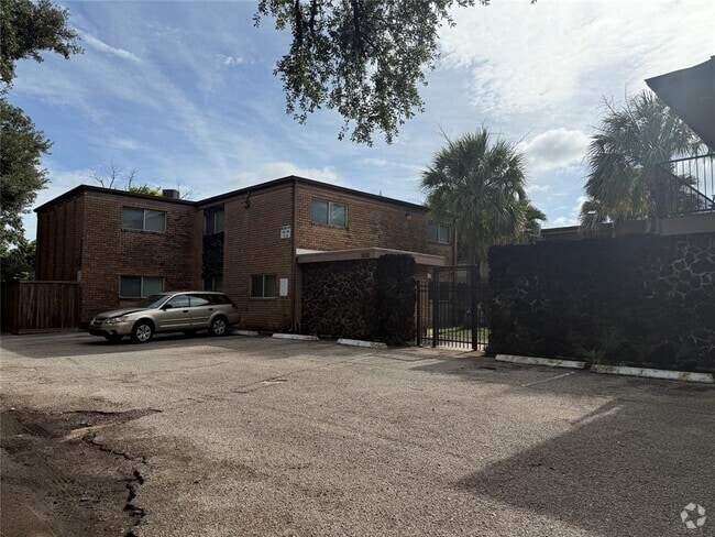 Building Photo - 1530 Heights Blvd Unit 2 Rental