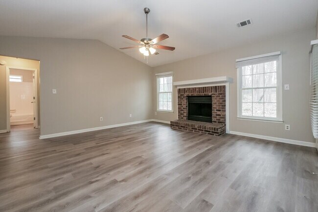 Photo - 1118 Crystal Springs Trail