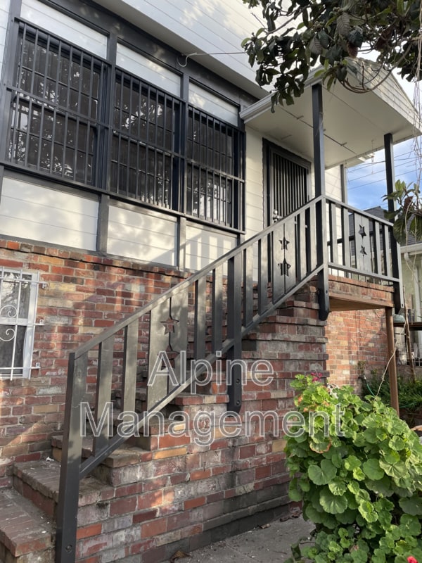 Building Photo - 806 52nd Ave Rental
