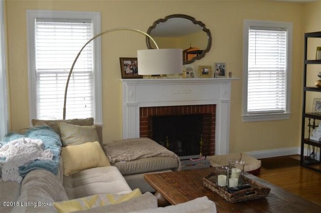 Photo - 4105 Hillsboro Rd