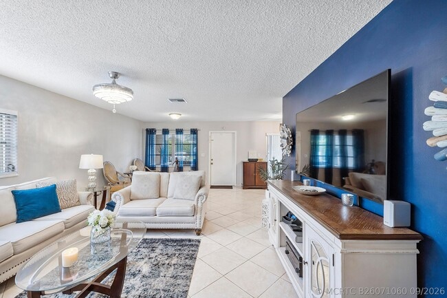14519 Lucy Dr