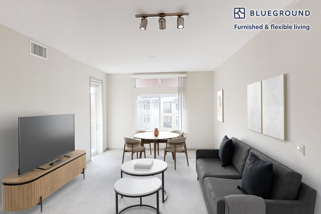 Building Photo - 5200 Iron Horse Pkwy Unit FL2-ID10029A Rental