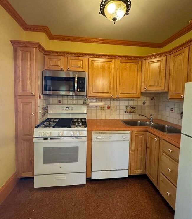 Photo - 590 Cambridge St Unit 2
