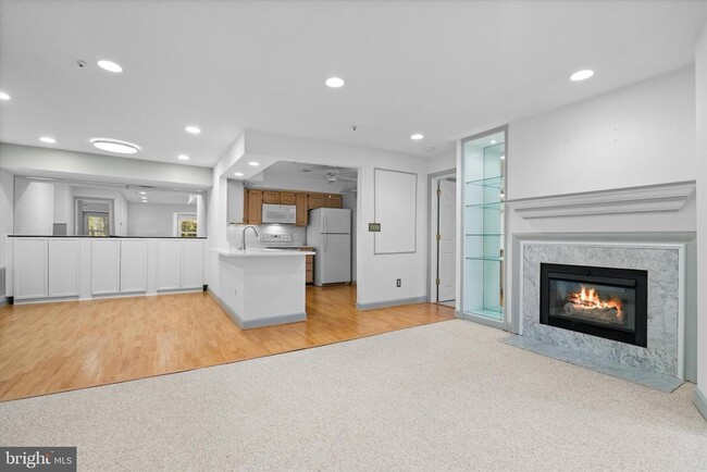 Photo - 12221 Fairfield House Dr Unidad 105B