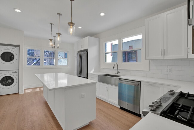 Photo - 22 N Madison Ave Unit 1