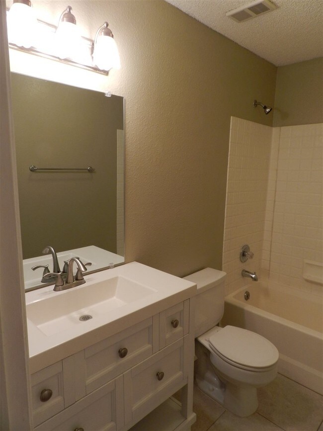 Photo - 2388 Parrot Ln House