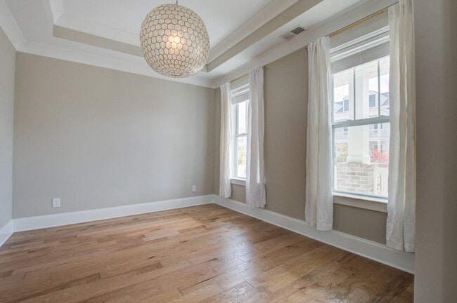 Photo - 1636 Juliana St