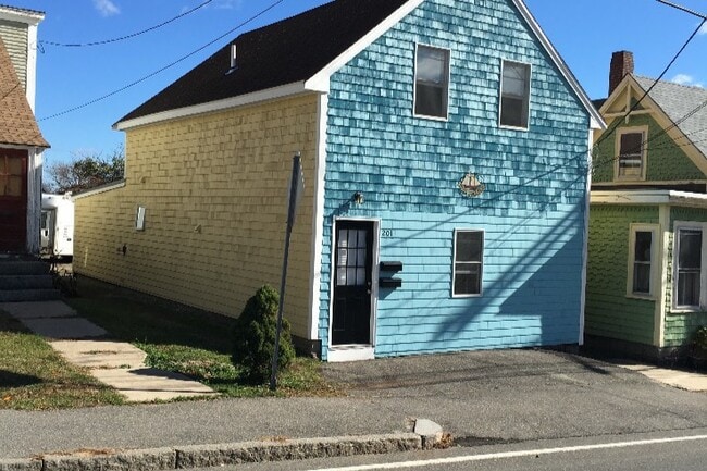 Photo - 201 Granite St Unit #1