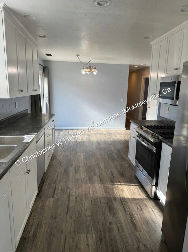 Photo - 1229 Fernwood Dr
